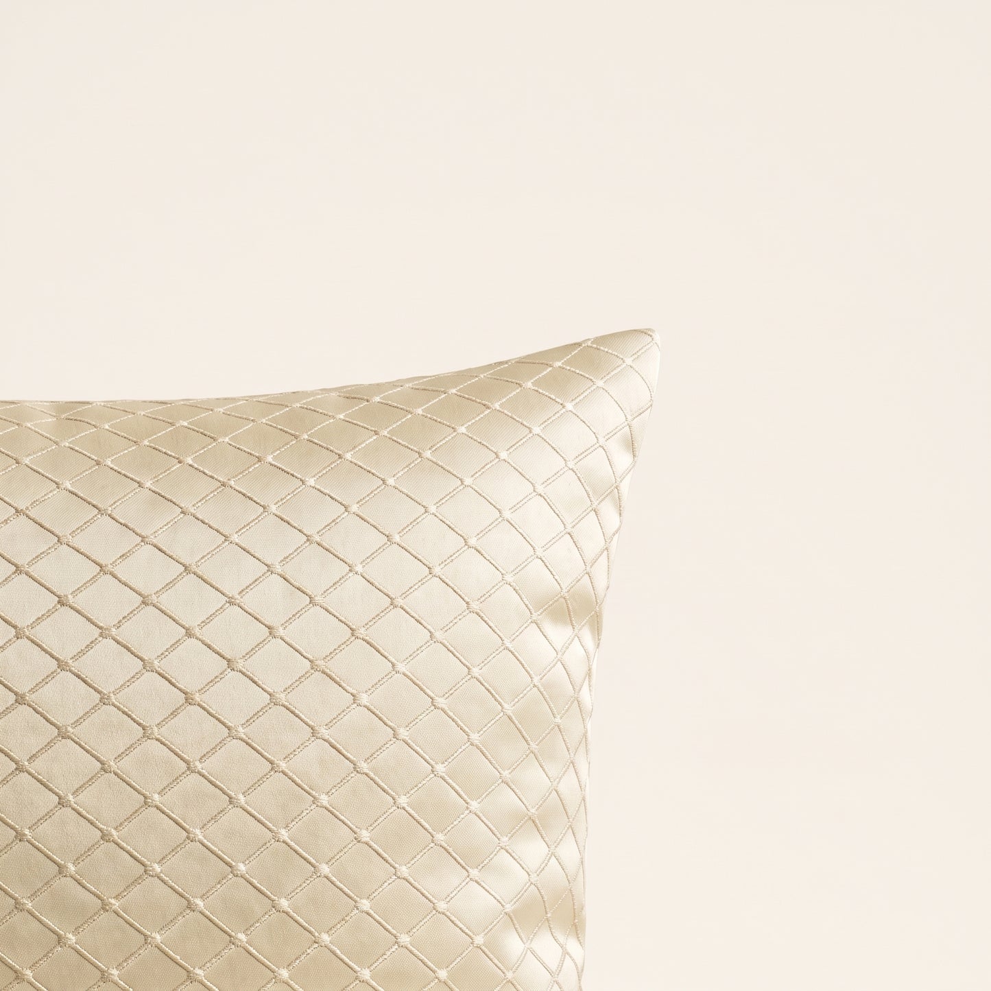 Close-up of Geometric Sequence fabric, geometric trim and stitching